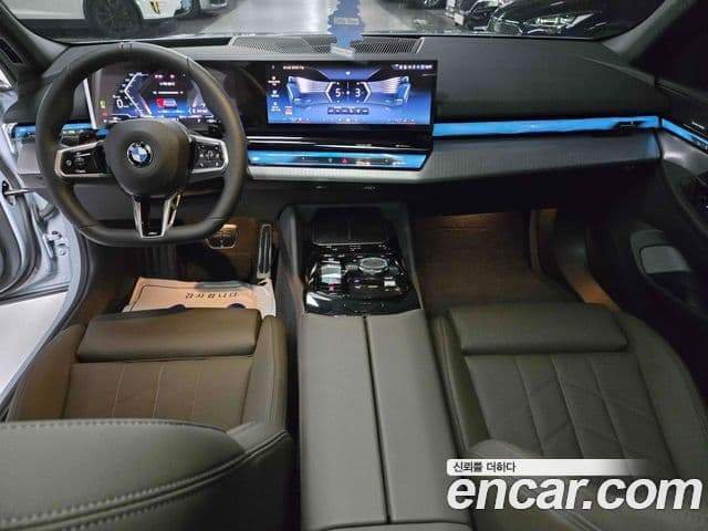 BMW 5 Series 2025 — ფოტო 6/20