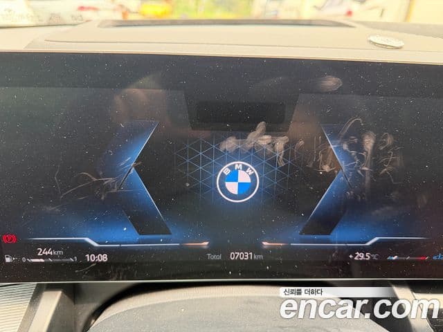 BMW 5 Series 2025 — ფოტო 14/14