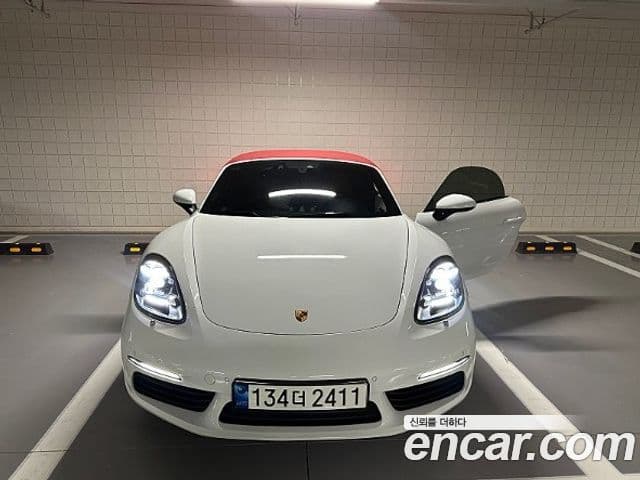 Porsche 718 Boxster 2018 — Şəkil 13/19