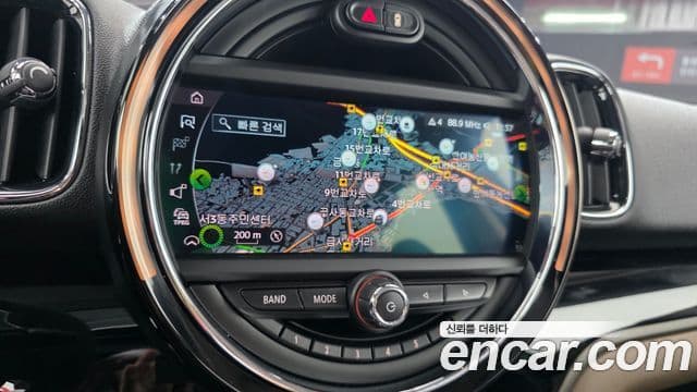 Mini Cooper SD Countryman 2020 — Şəkil 14/20