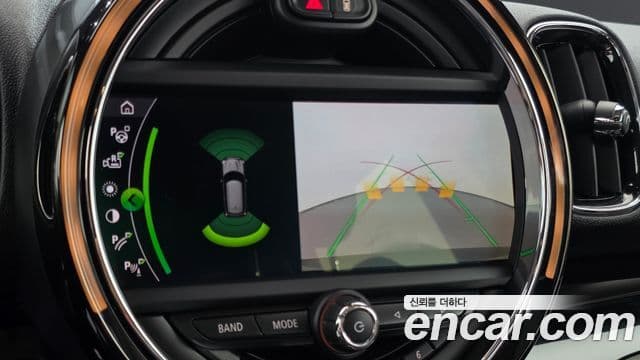Mini Cooper SD Countryman 2020 — Şəkil 17/20
