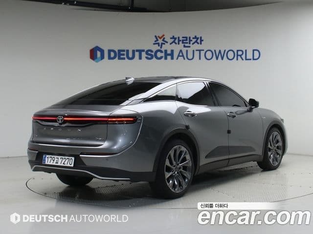 Toyota Crown Crossover 2024 — Photo 20/20