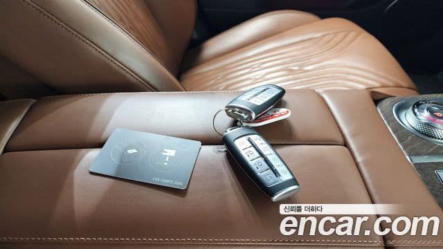 Genesis G80 2022 — Photo 32/40