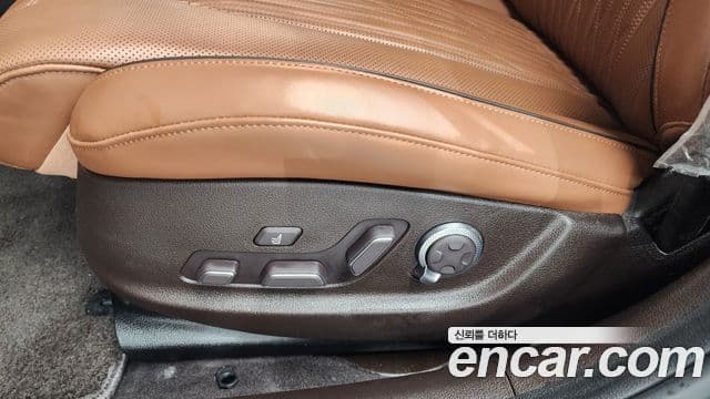 Genesis G80 2022 — Photo 36/40