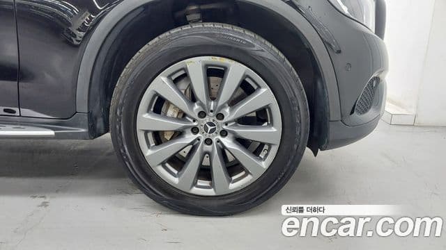 Mercedes-Benz GLC-Class 2019 — фото 4 из 20