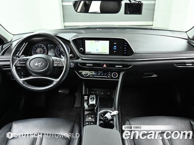 Hyundai Sonata 2022 — фото 9 из 20