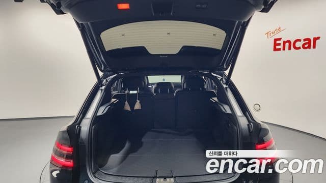 Genesis GV80 Coupe 2025 — ფოტო 19/20