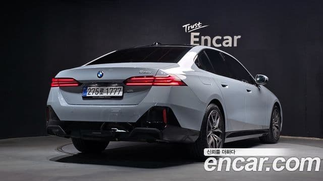 BMW 5 Series 2025 — Şəkil 2/20