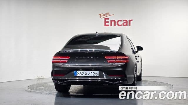 Genesis Electrified G80 2025 — Şəkil 3/20