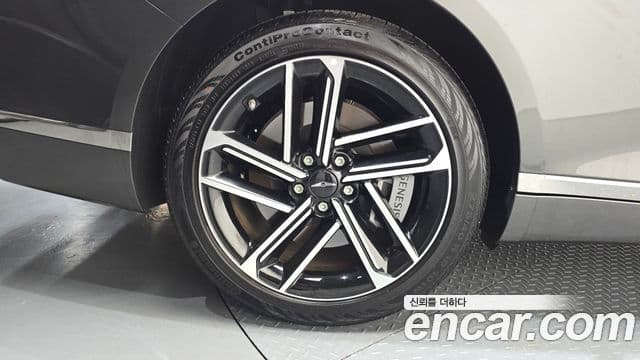 Genesis Electrified G80 2025 — Şəkil 4/20