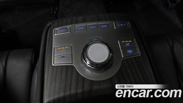 Genesis Electrified G80 2025 — Şəkil 20/20