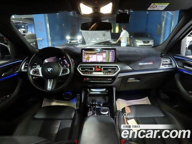 BMW X4 2023 — Photo 19/20