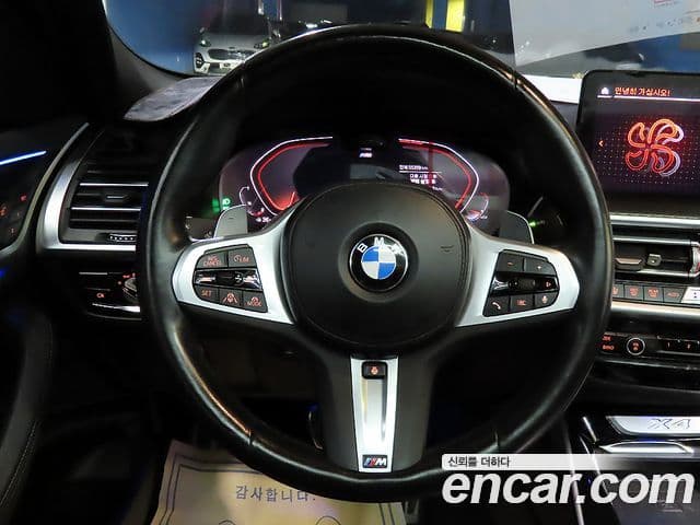 BMW X4 2023 — Photo 4/20