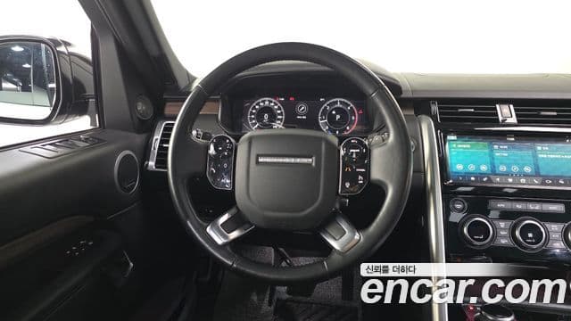 Land Rover Discovery 5 2019 — Şəkil 13/20