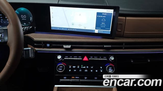 Hyundai Santa Fe 2024 — ფოტო 14/20