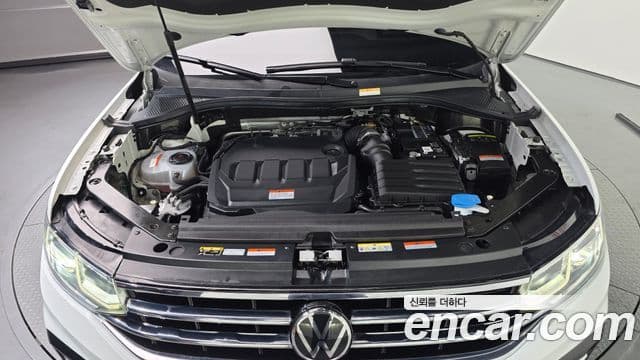 Volkswagen Tiguan 2023 — фото 6 из 20