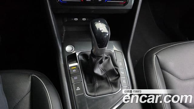 Volkswagen Tiguan 2023 — Şəkil 9/20