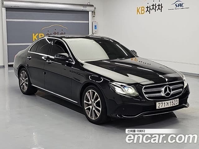 Mercedes-Benz E-Class 2019 — ფოტო 10/18