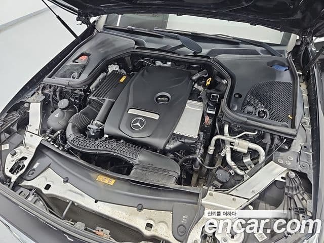 Mercedes-Benz E-Class 2019 — ფოტო 5/18
