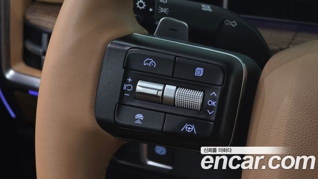Hyundai Santa Fe 2025 — ფოტო 19/20