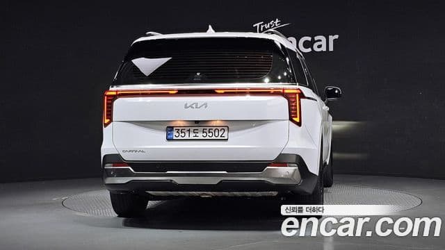 Kia Carnival 2024 — Фото 4/20
