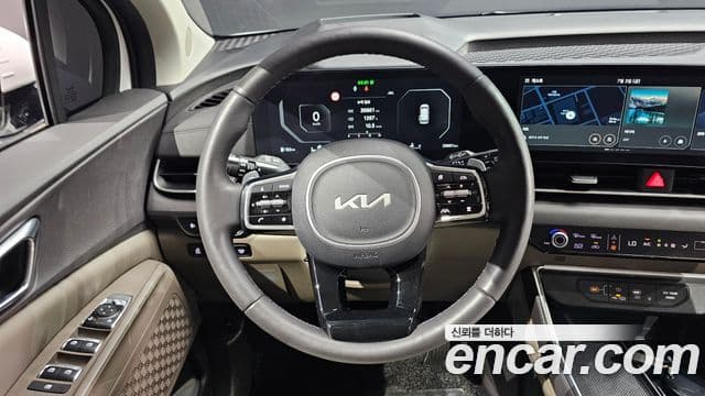 Kia Carnival 2024 — Фото 13/20