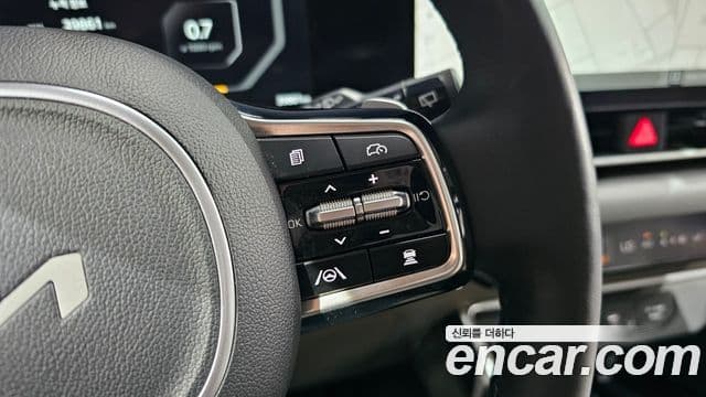 Kia Carnival 2024 — Фото 15/20