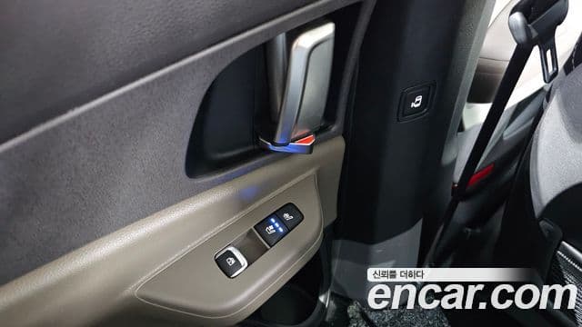 Kia Carnival 2024 — Фото 20/20