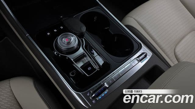 Kia Carnival 2024 — ფოტო 9/20