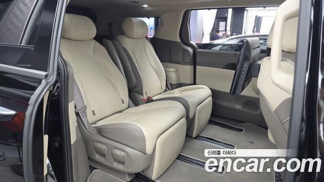 Kia Carnival 2024 — ფოტო 12/20