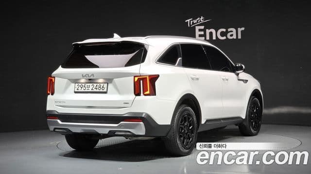 Kia Sorento 2024 — Фото 2/20