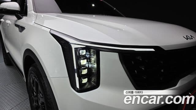 Kia Sorento 2024 — Photo 28/30