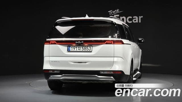 Kia Carnival 2023 — Şəkil 3/20