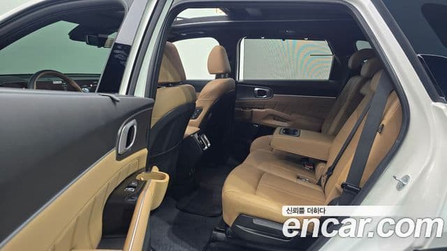 Kia Sorento 2024 — Şəkil 12/20
