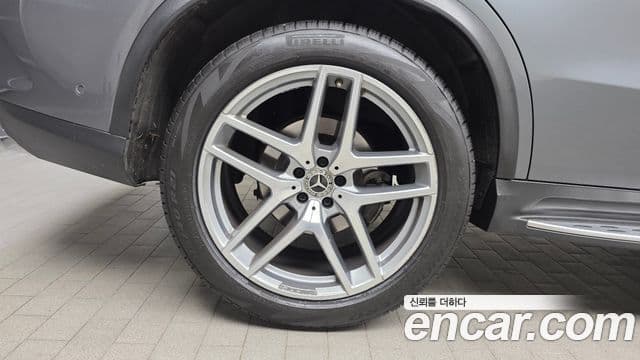 Mercedes-Benz GLE-Class 2018 — ფოტო 5/20