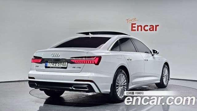 Audi A6 2021 — ფოტო 2/20