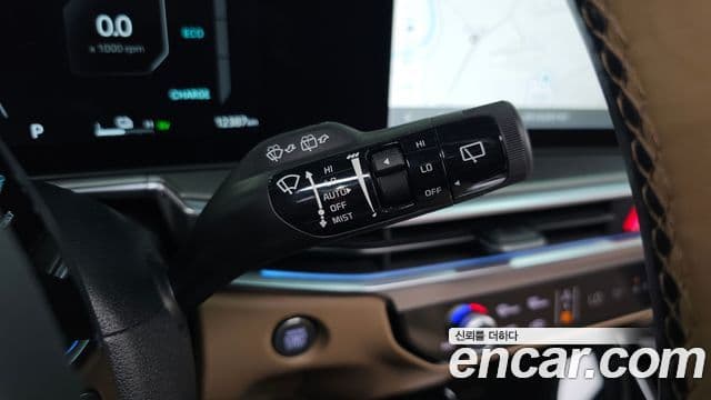 Kia Sorento 2025 — Фото 16/20