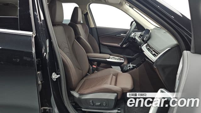BMW X1 2025 — Фото 10/20