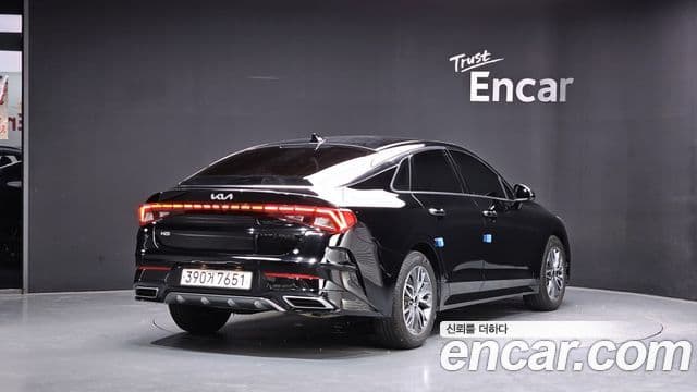 Kia K5 2023 — Şəkil 2/20
