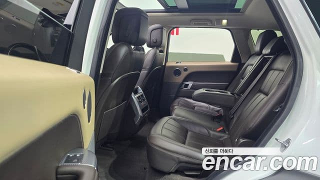 Land Rover Range Rover Sport 2019 — фото 12 из 20