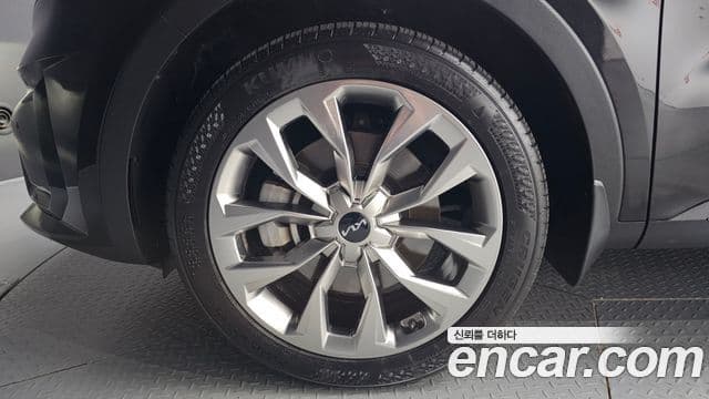 Kia Sorento 2022 — ფოტო 4/20
