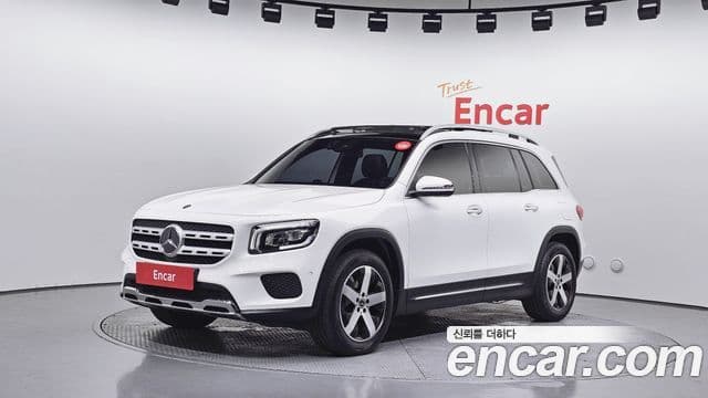 Mercedes-Benz GLB-Class 2021 — ფოტო 1/20