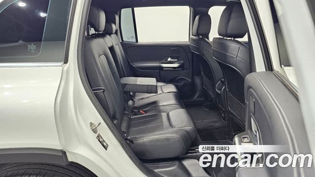 Mercedes-Benz GLB-Class 2021 — ფოტო 20/20