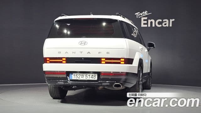 Hyundai Santa Fe 2024 — ფოტო 4/20