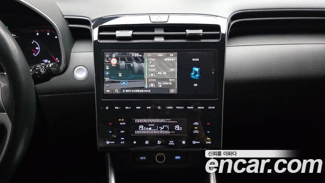 Hyundai The New Tucson 2021 — ფოტო 15/20