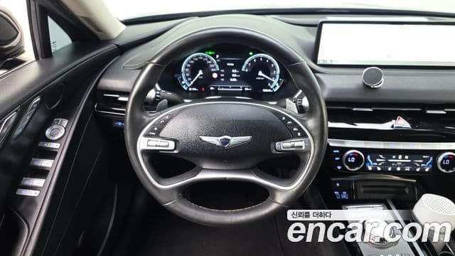 Genesis Electrified G80 2023 — ფოტო 14/20