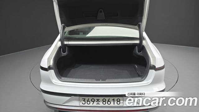 Hyundai Grandeur 2023 — ფოტო 20/20