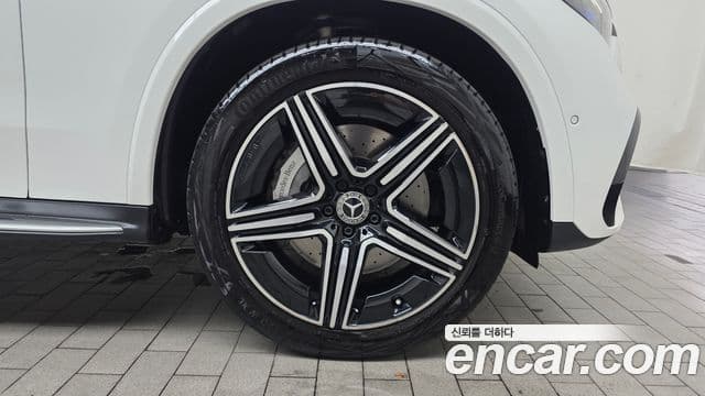 Mercedes-Benz GLC-Class 2024 — ფოტო 21/30