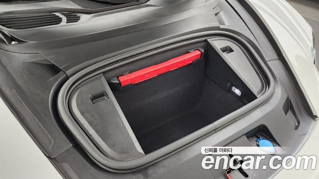 Porsche Taycan 2023 — Photo 20/20