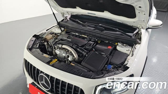 Mercedes-Benz GLB-Class 2021 — Фото 6/20